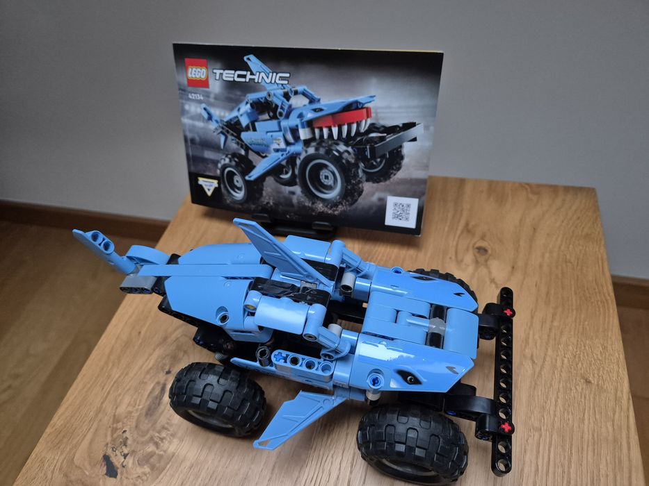 LEGO 42134 Technic - Monster Jam Megalodon