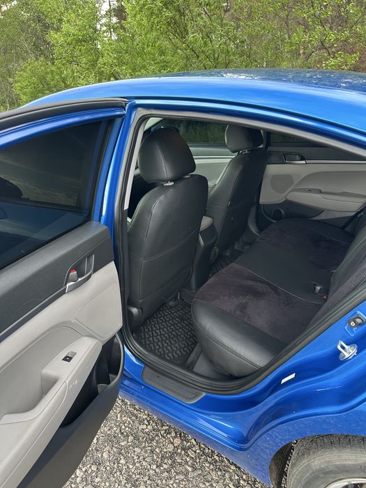 hyundai elantra AD