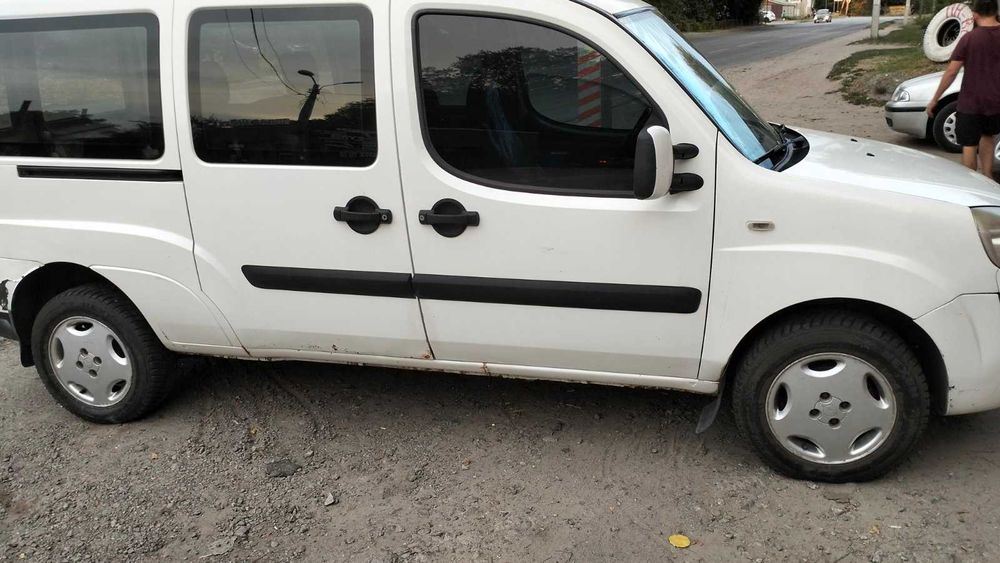 Продается помощник в семью - Fiat Doblo Maxi