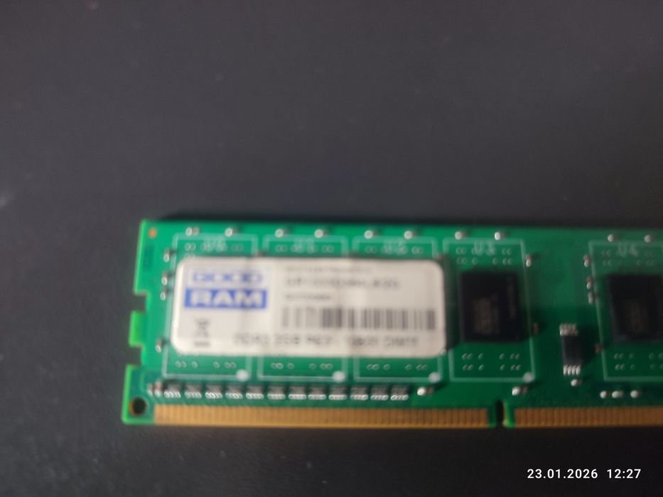 Память ddr3.  2gb-12800. 2gb-10600.