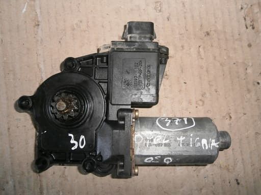 Motor vidro frente esquerdo OPEL Tigra (75_)