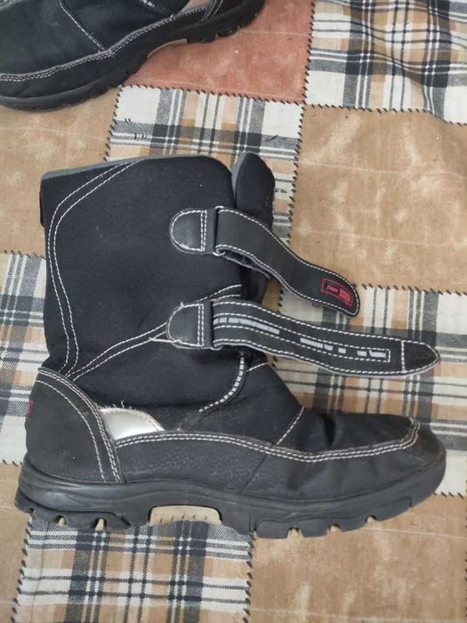 Чоботи для хлопця