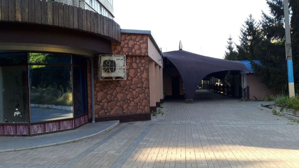 Продам приміщення вулиця Чарівна 52