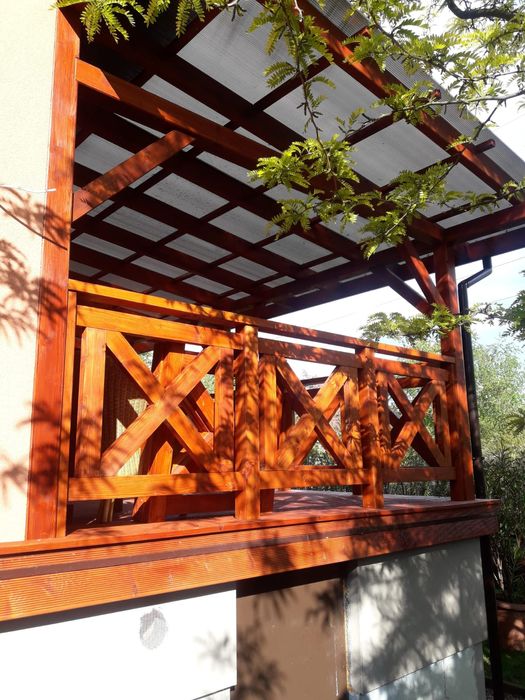 Balustrada drewniana krzyżowa