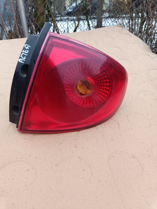 Lampa prawa tylna Seat Altea