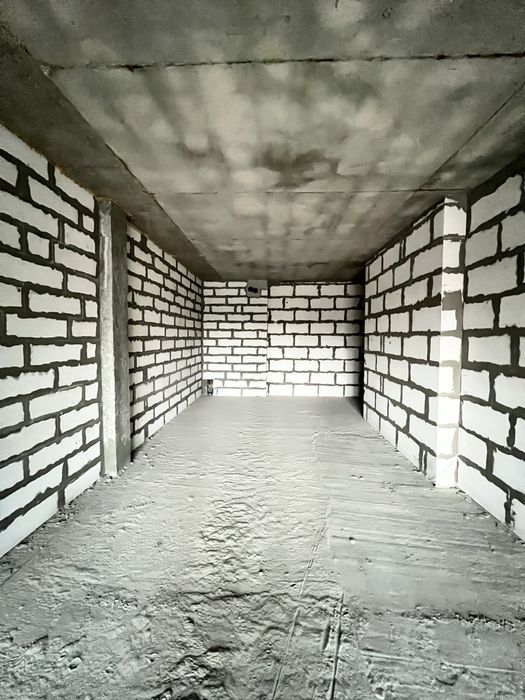 В Продажу 3 к к в Клубному Домі  в Новобудові