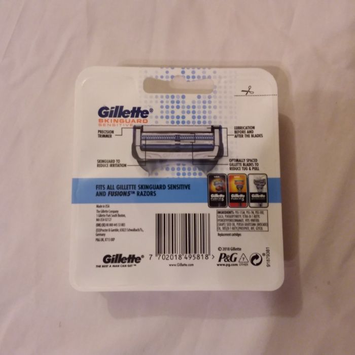 Polecam NOWOSC Gillette SKINGUARD 8szt. z Anglii - Oryginalne Noze