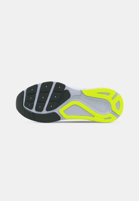 Sapatilhas Nike Structure 26 Wide tam. 43 (ABSOLUTAMENTE NOVAS)