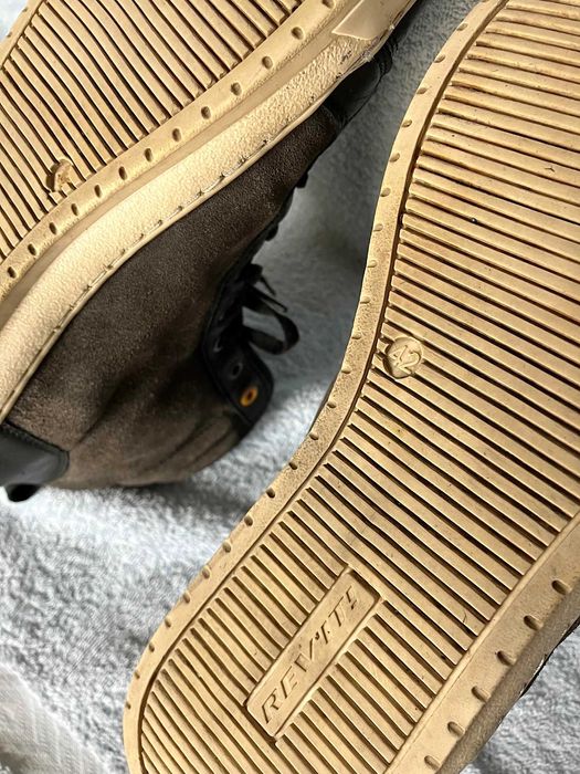 Botas moto  tenis revit