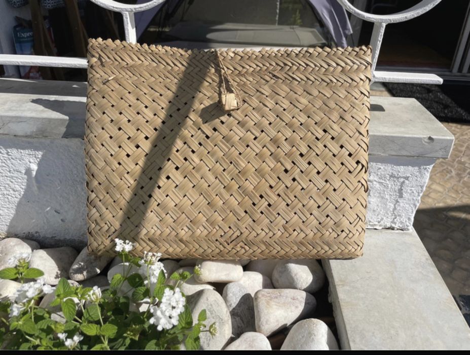 Pochete vintage em palhinha