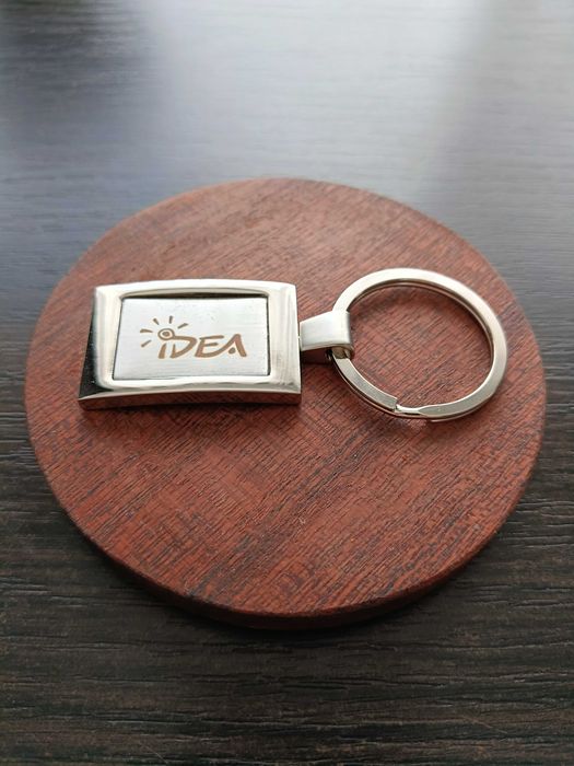 Unikat Brelok zawieszka gadżet IDEA breloczek kolekcja