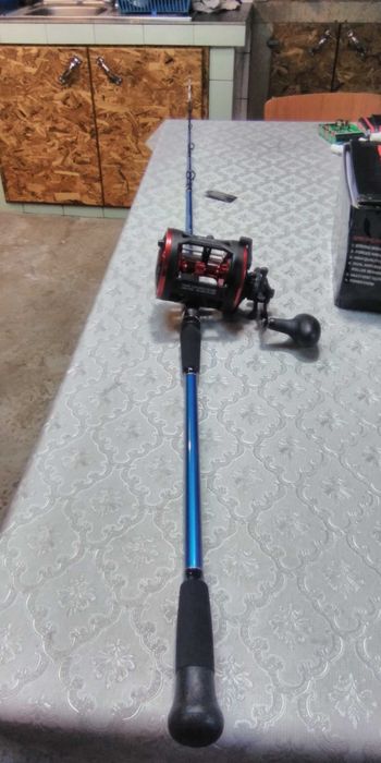 Conjunto novo, as informações da cana e do carreto, estão nas fotos.