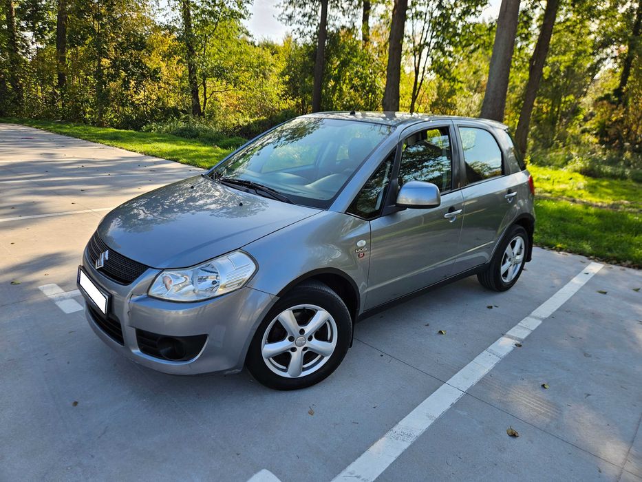 Suzuki SX4