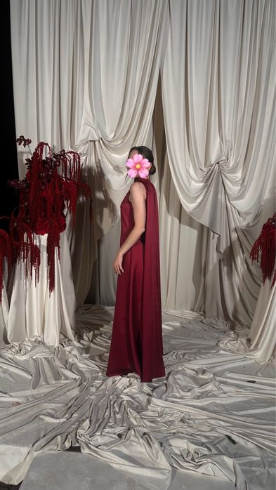 Атласні плаття ( підійдуть для дружок і на випускний)