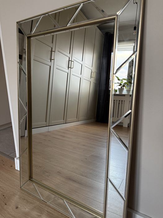 Lustro home and you