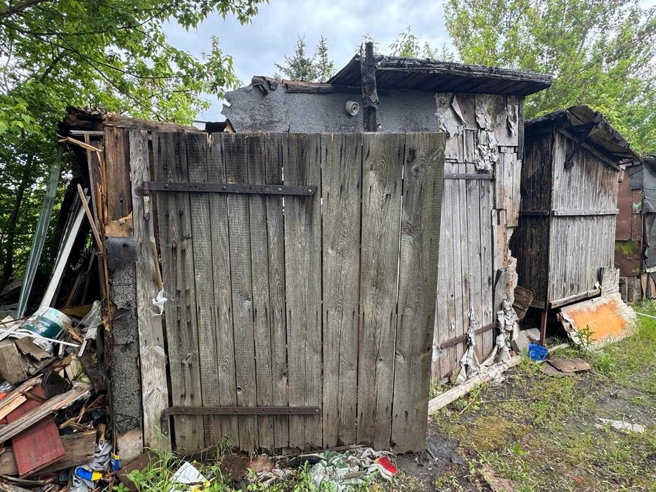 Deski/drewno z szopy do rozbiórki za darmo.