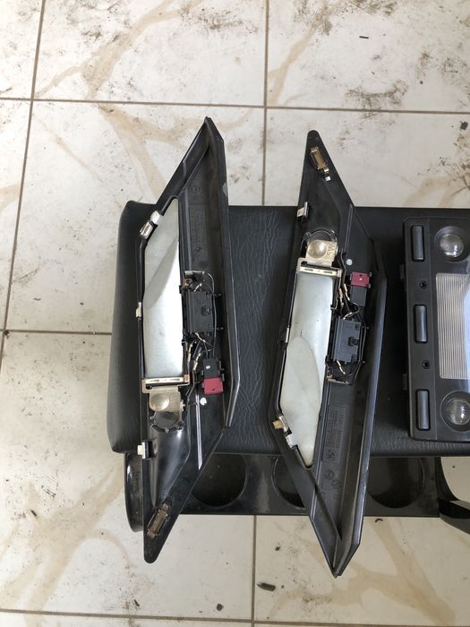 Чорні плафони BMW e 38