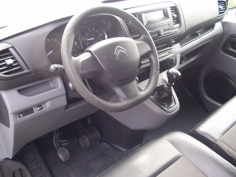 Citroen Jumpy BlueHDI 100cv L2 **IVA dedutível Incluído**