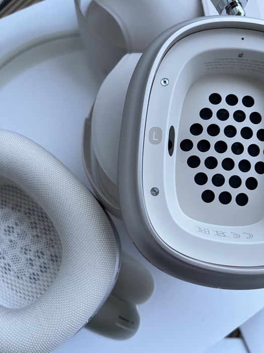 Apple AirPods max sluchawki