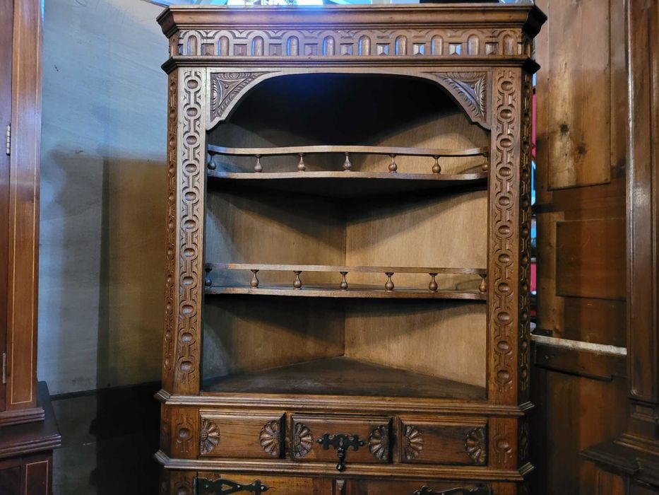 Móvel de canto em madeira - Muito bom estado geral