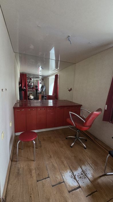 Меблі продам Перукарські, Маникюр, педикюр