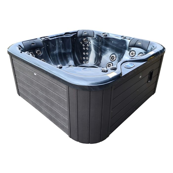 Spa ogrodowe , wanna z hydromasażem, beczka , sauna .