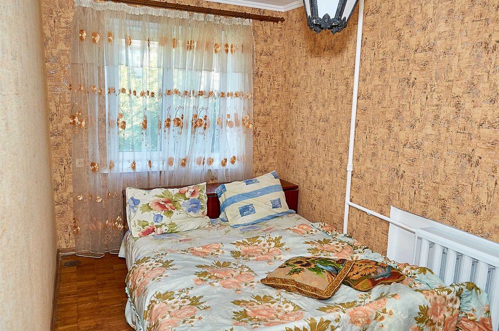 Здам 2-х кімнатну квартиру ПОДОБОВО ПОГОДИННО, центр та інші райони міста.