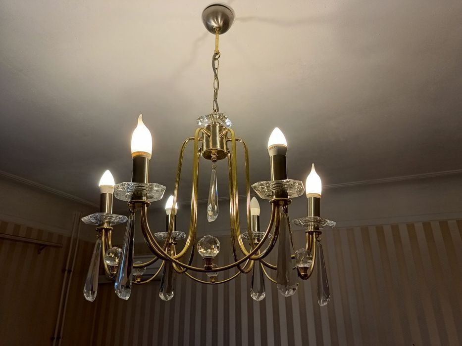 Продам вишукану люстру з кришталя (Турція)