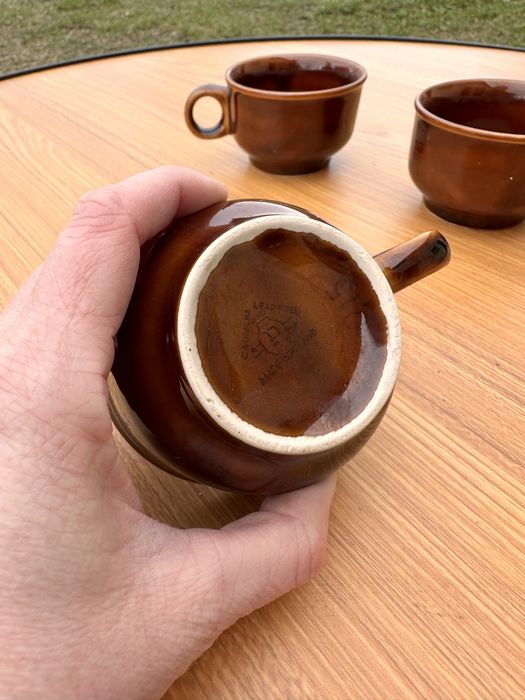 Vintage filiżanki USA Pottery – komplet 3 sztuki