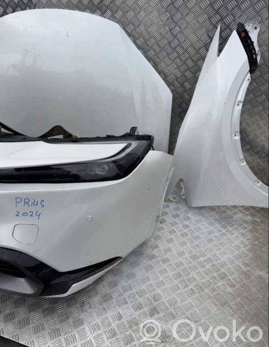 БАмпер Toyota Prius xw60 розборка шрот