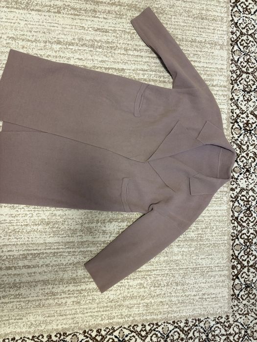 Продам осінній кардиган жіночий пудрового кольору