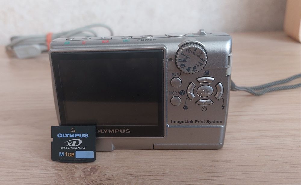 Фотоапарат FE 140