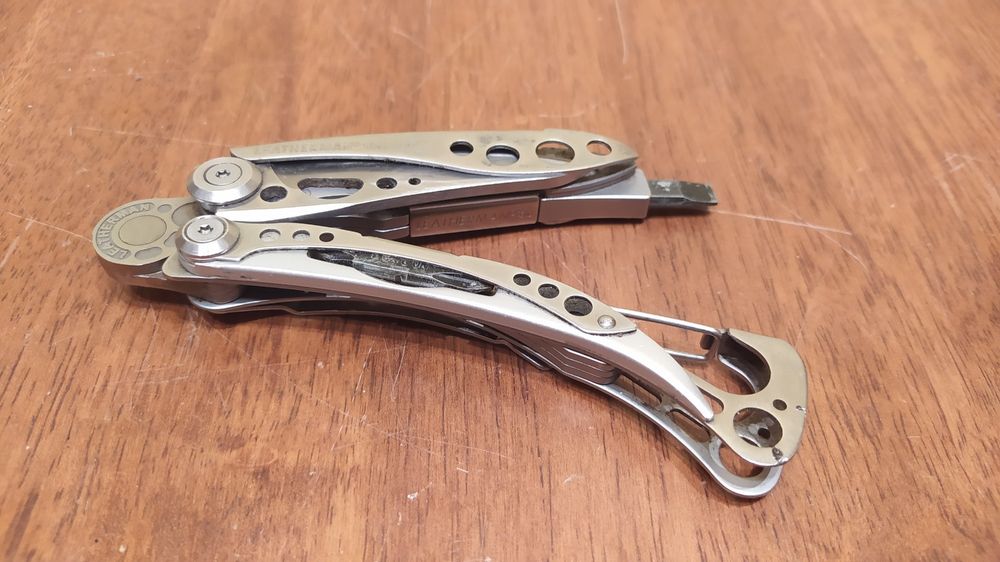 Мультитул Leatherman Skeletool (Читайте опис)