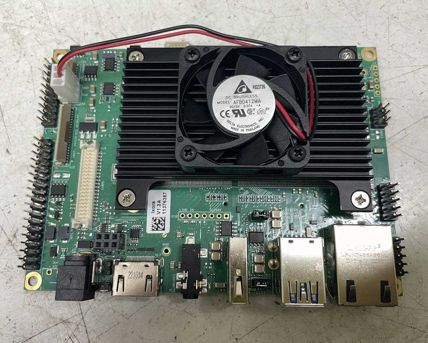 Плата носитель Ixora Carrier Board V1.3A + модуль Apalis iMX8 4gb