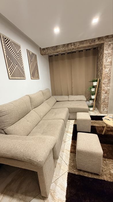 Sofá com chaise longue com 2 puff  mudelar