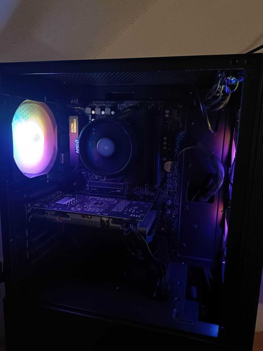 Komputer gamingowy - Ryzen 5 GTX 1660 Super 1 TB SSD M.2 16 GB