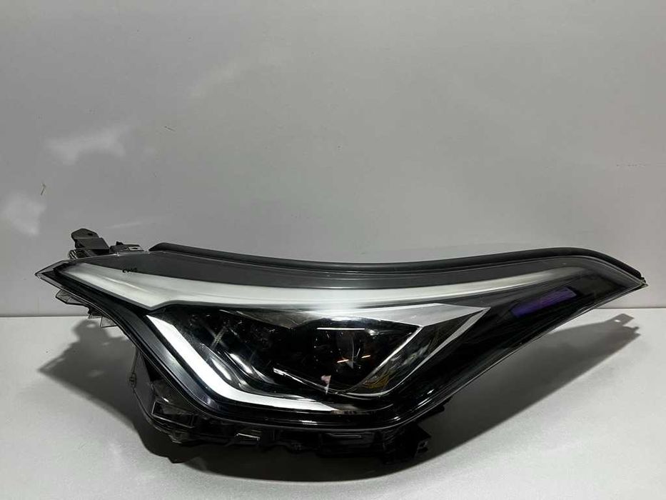 Фара передня ліва Toyota C-HR Тойота full led LHD лед
