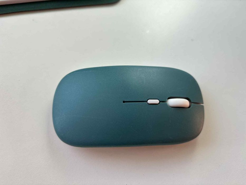 Klawiatura + Etui + Myszka bezprzewodowa