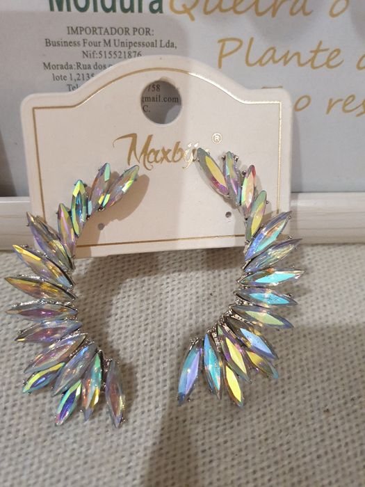 Brincos Novos lindos