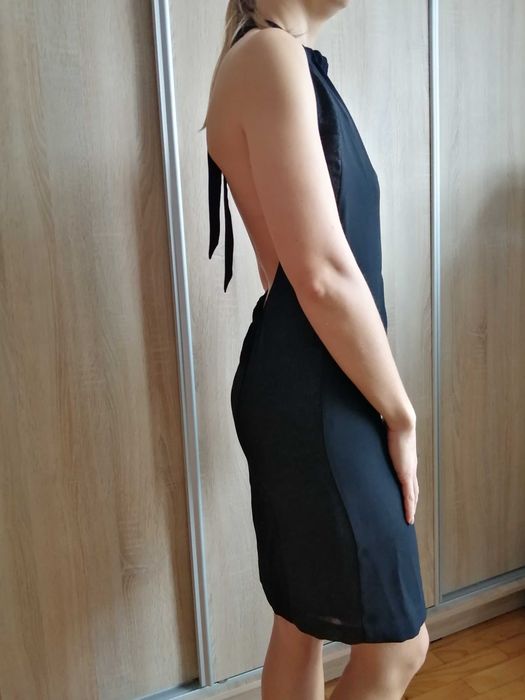 Sukienka bez pleców ZARA