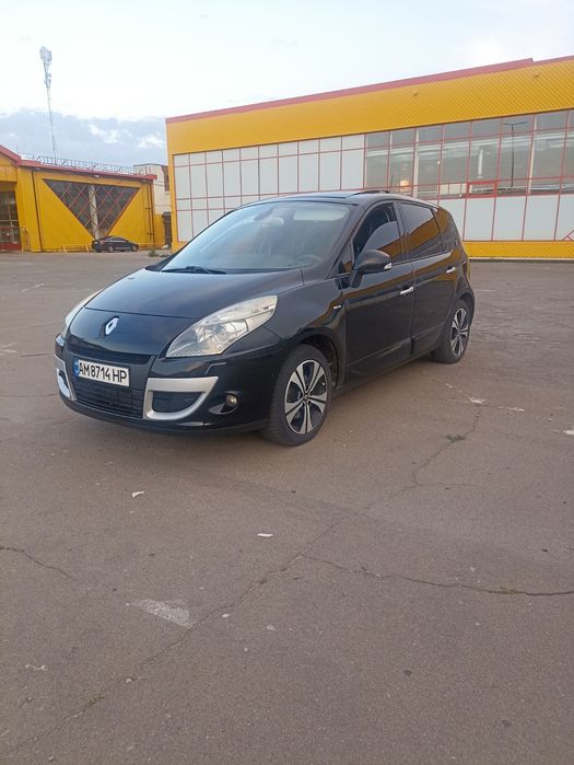 Renault Scenic 2011