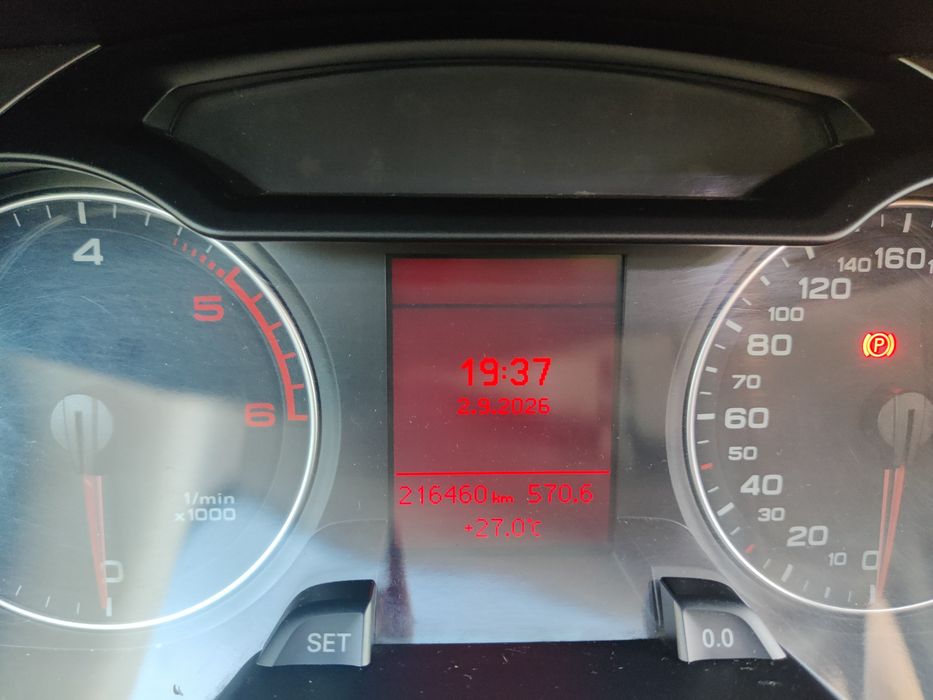 AUDI A4 AVANT 2.0 TDI — 2010 — 216.000 km