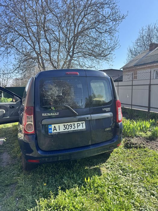 Авто Renault logan 2010р