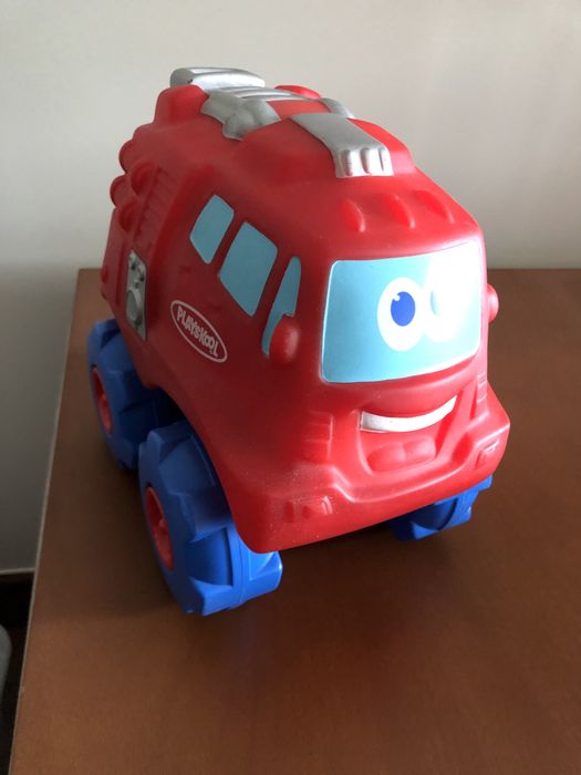 Carro brinquedo 1-2 anos