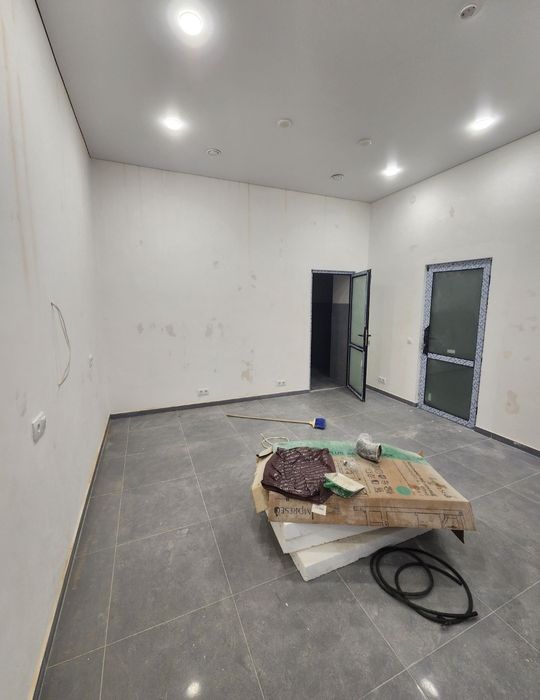 Здам приміщення на Парковій Алеї