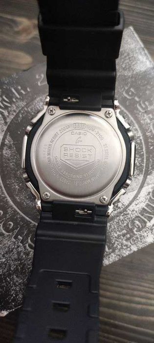 Наручные часы Casio G-Shock GM-2100-1AER