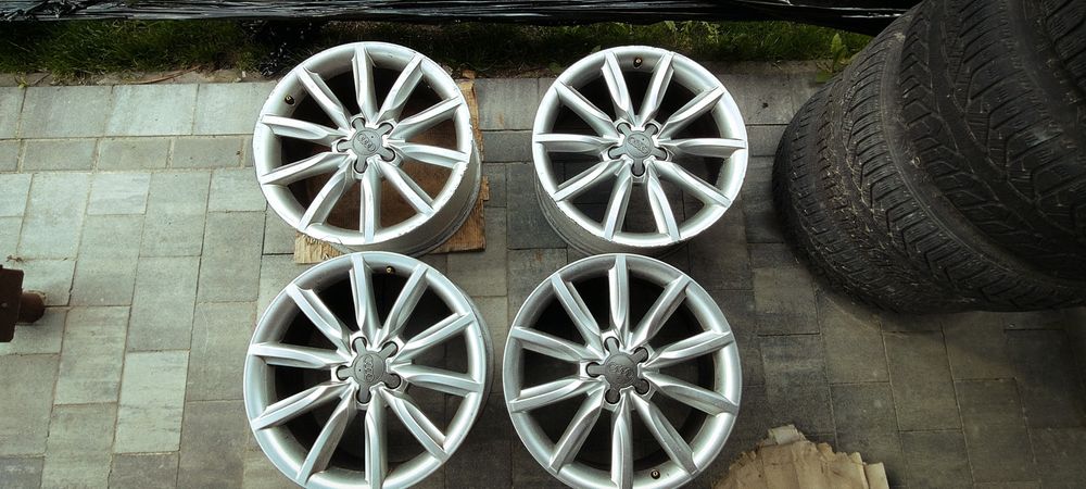 Felgi Audi 6 18"8Jx18H2 i ET38 4 szt