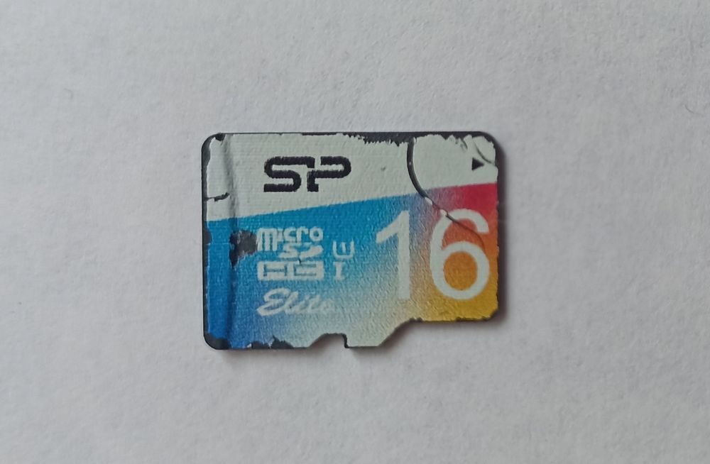 micro SD 16 gb Карта Памяти с Адаптером