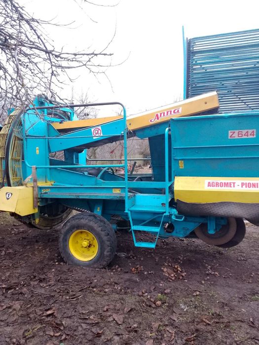 Комбайн Анна Z 644