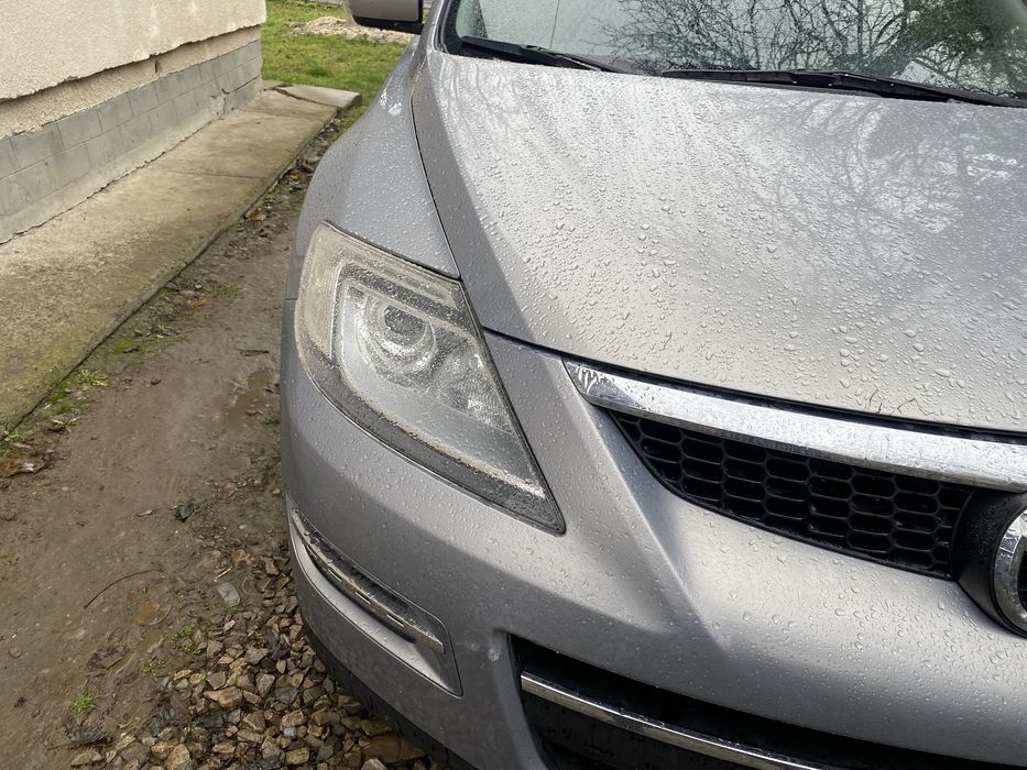 Сімейне авто мазда сх9